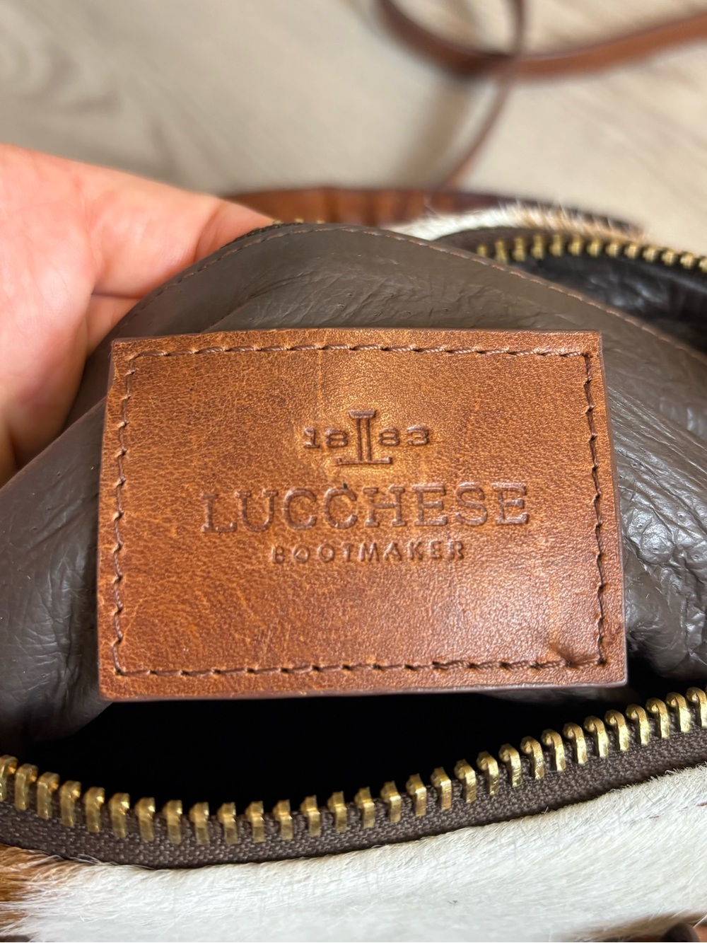 Lucchese Cowhide Handbag With strap - Picture 7 of 8